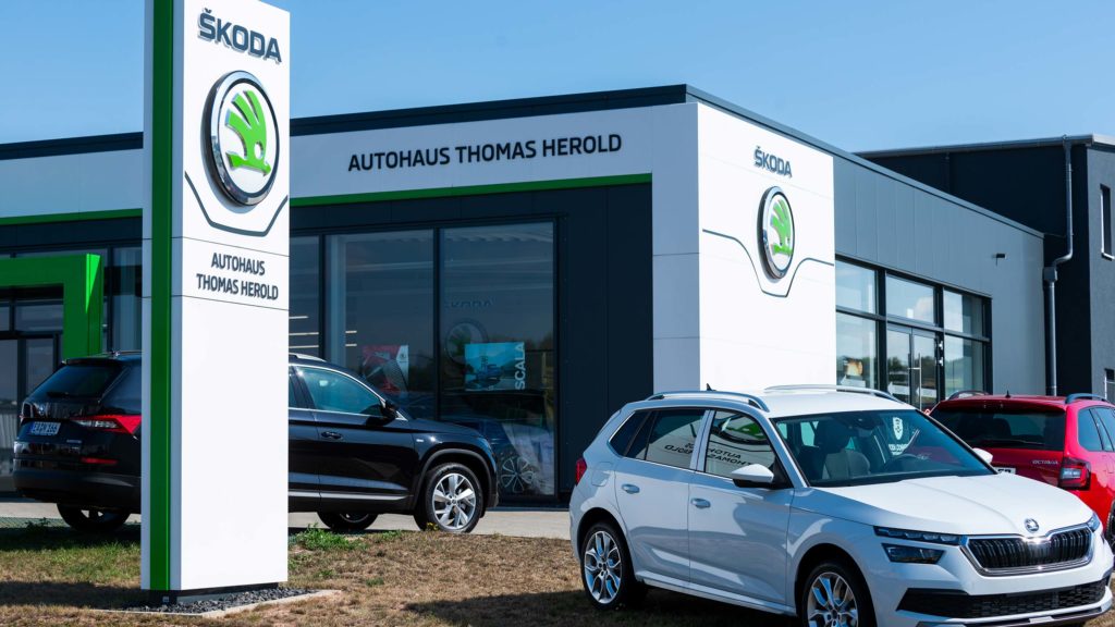 Autohaus Herold Eisenach, Außenbereich